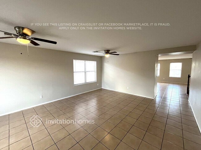 Building Photo - 11545 W Larkspur Rd