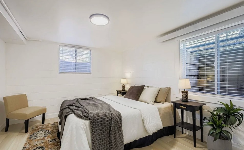 Building Photo - 604 Colorado St