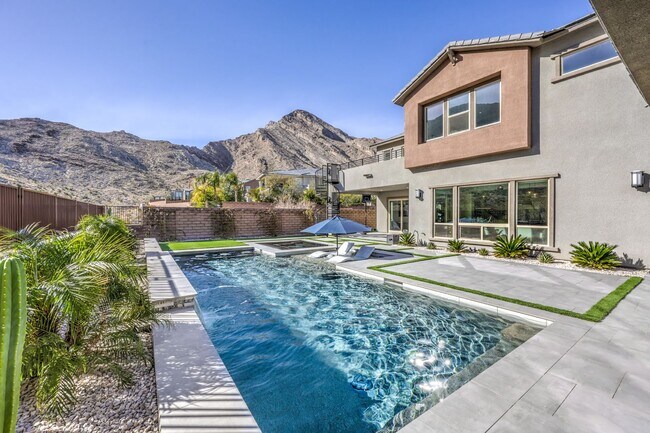 Building Photo - Exquisite 6-bed/ 6-bath residence nestled within the prestigious, guard-gated community of Revere...