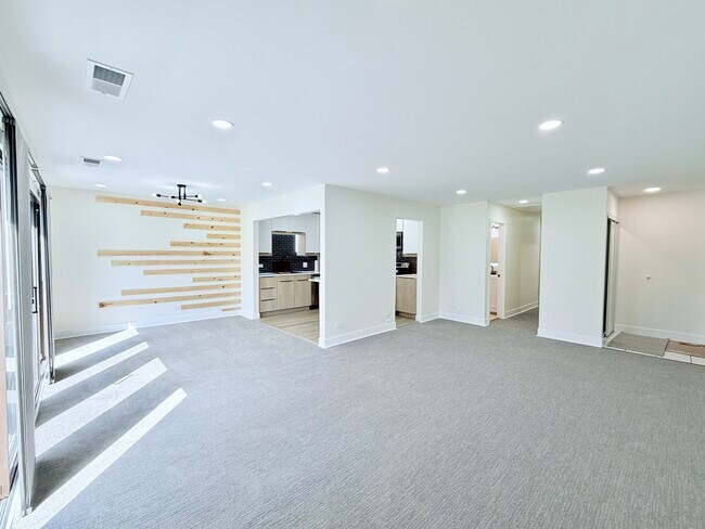 Building Photo - 98 Marble Hill Ct