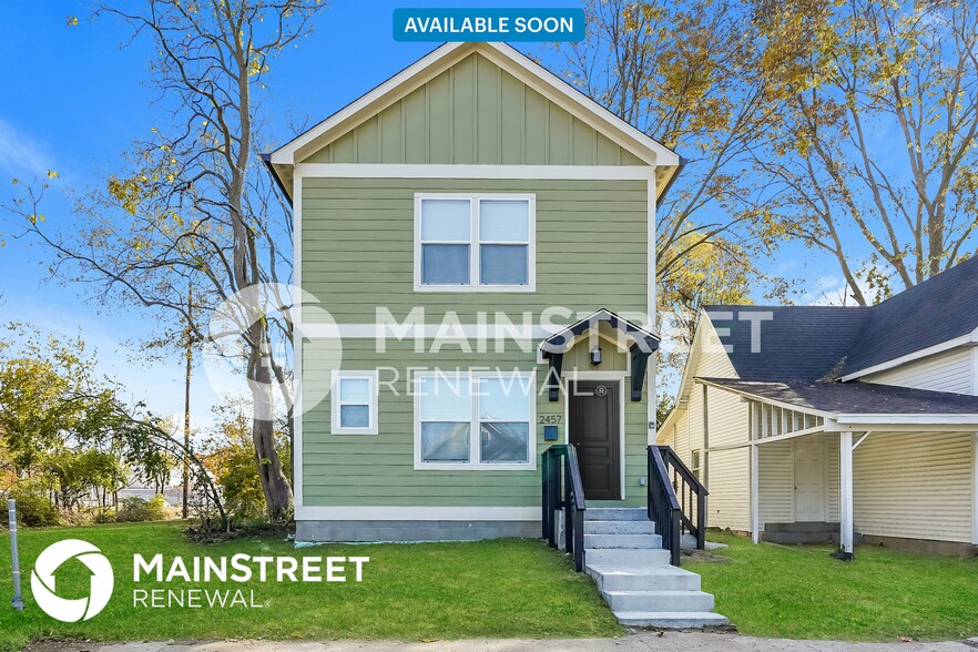 Primary Photo - 2457 Sheldon St