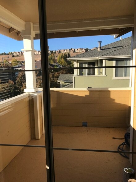 Building Photo - 318 Araglin Court