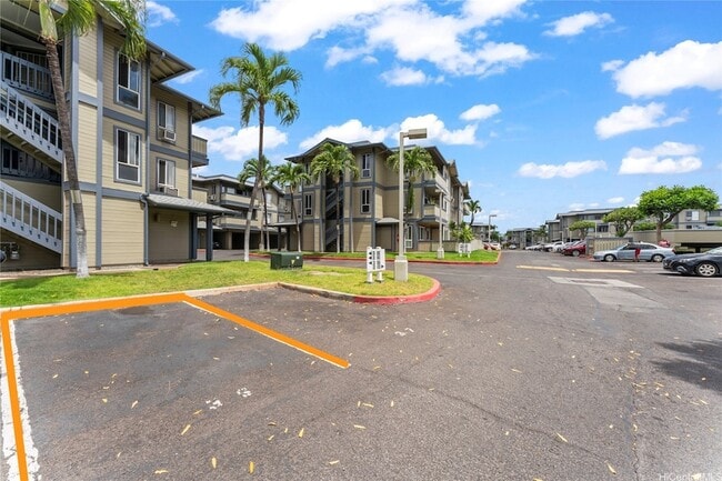 Building Photo - 91-271 Hanapouli Circle Unit 14