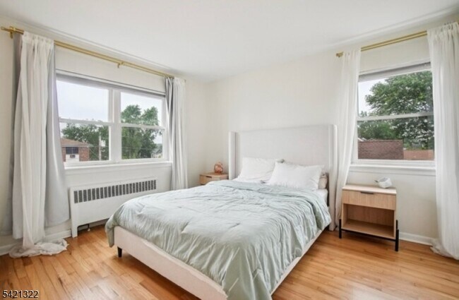 Building Photo - 59 Brighton Ave