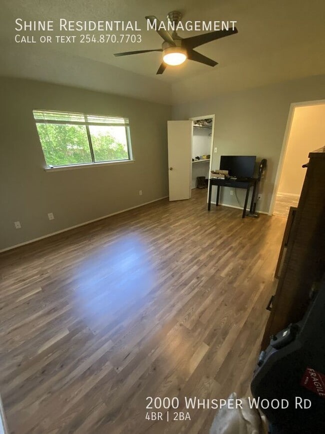 Building Photo - 2000 Whisper Wood Rd