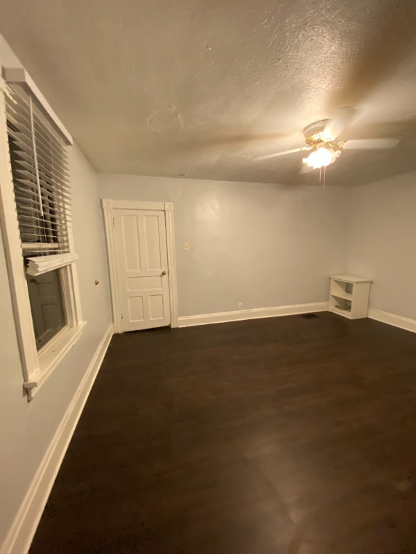 Building Photo - 525 3rd Ave
