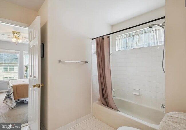 Building Photo - 14532 Jansbury St