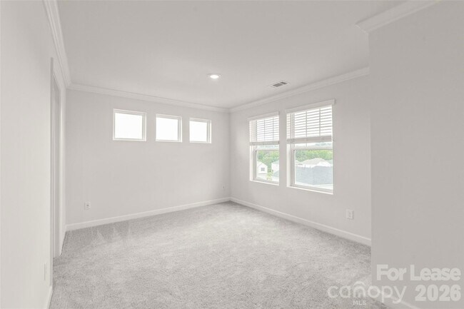 Building Photo - 7136 Bryce Ave