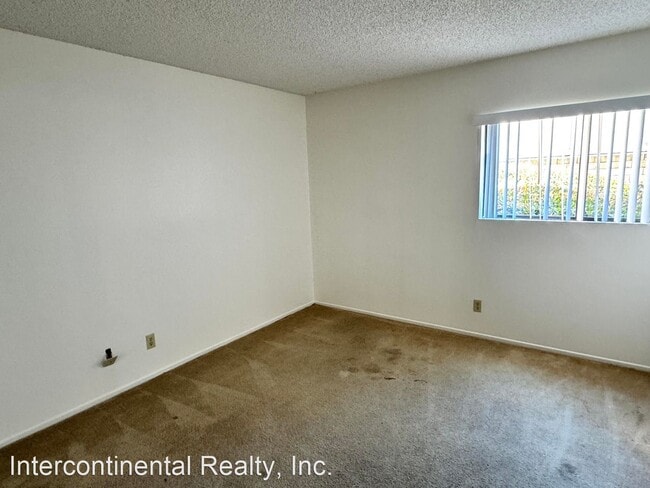 Building Photo - 2 br, 2 bath House - 771 Seneca St. D43