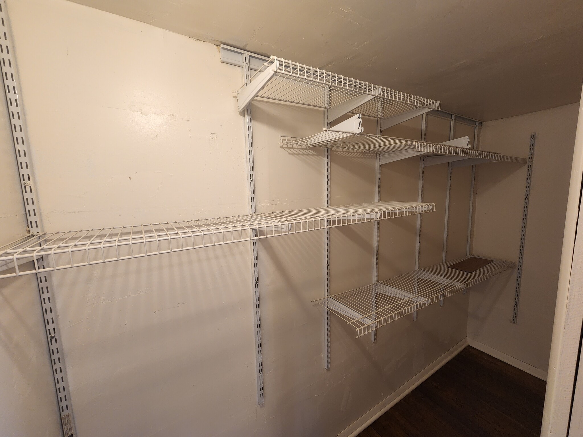 Bedroom Walk-in Closet. - 1918 Rosemore Ave