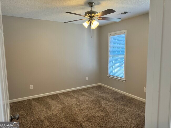 Building Photo - 4680 Ogeechee Dr