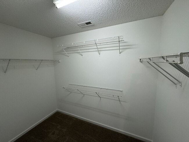 Building Photo - 5022 Oak Pasture Ln