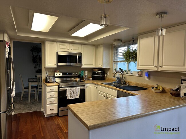 Building Photo - 2680 Black Diamond Terrace