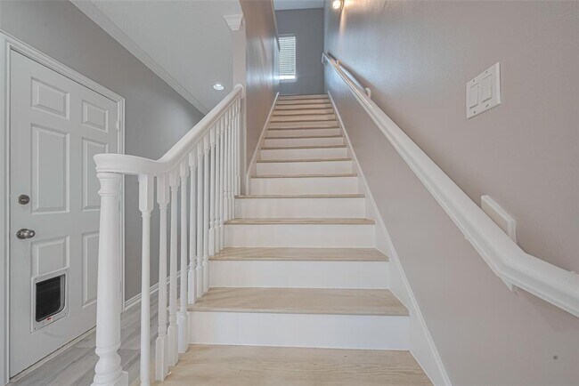 Building Photo - 7130 Harmony Cove