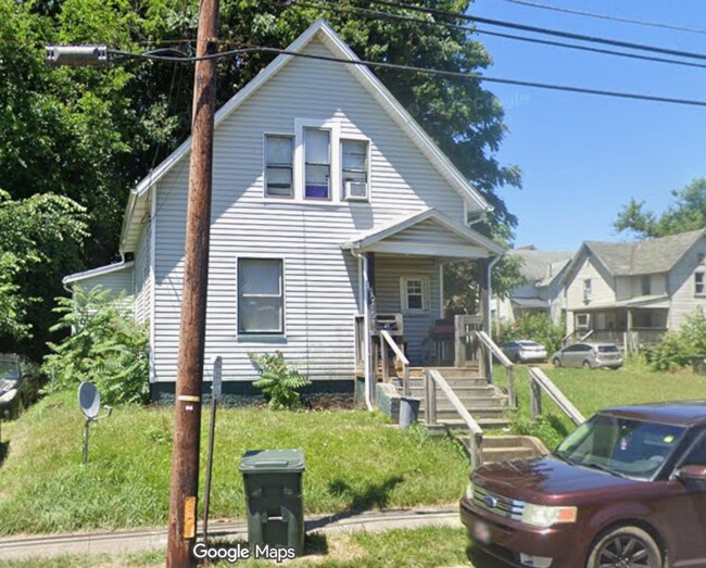 Primary Photo - Charming 3-Bedroom Bungalow | Cozy, Affordable & Convenient Living