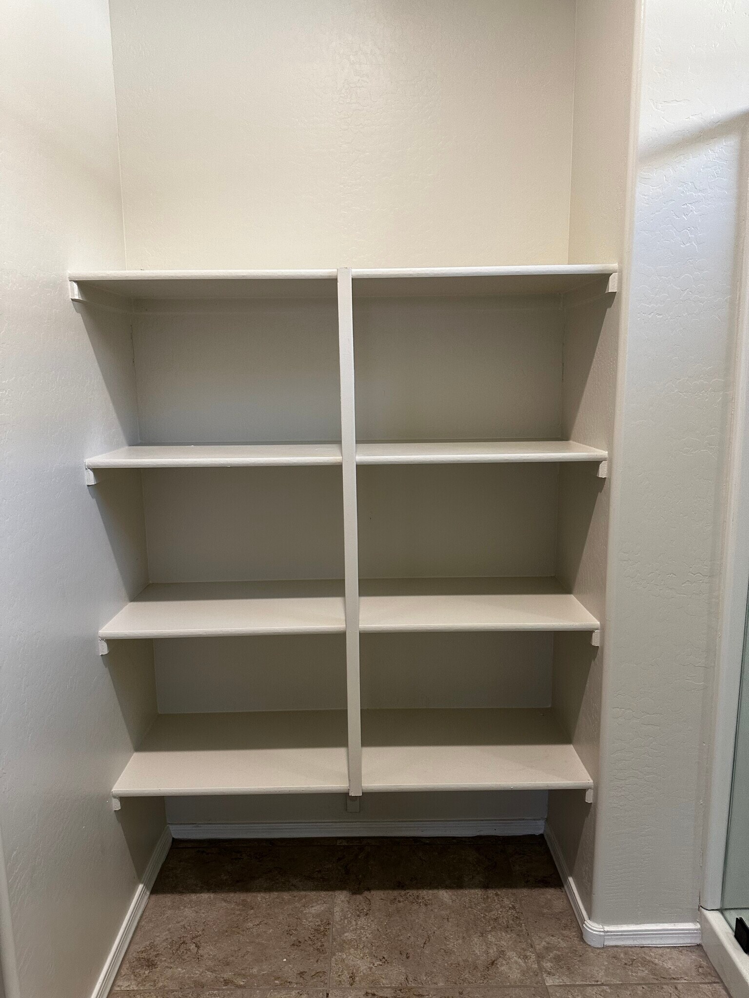 Building Photo - 35288 W San Alvarez Ave