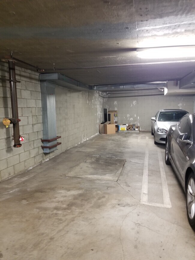 2 spaces parking - 1250 Midvale Ave