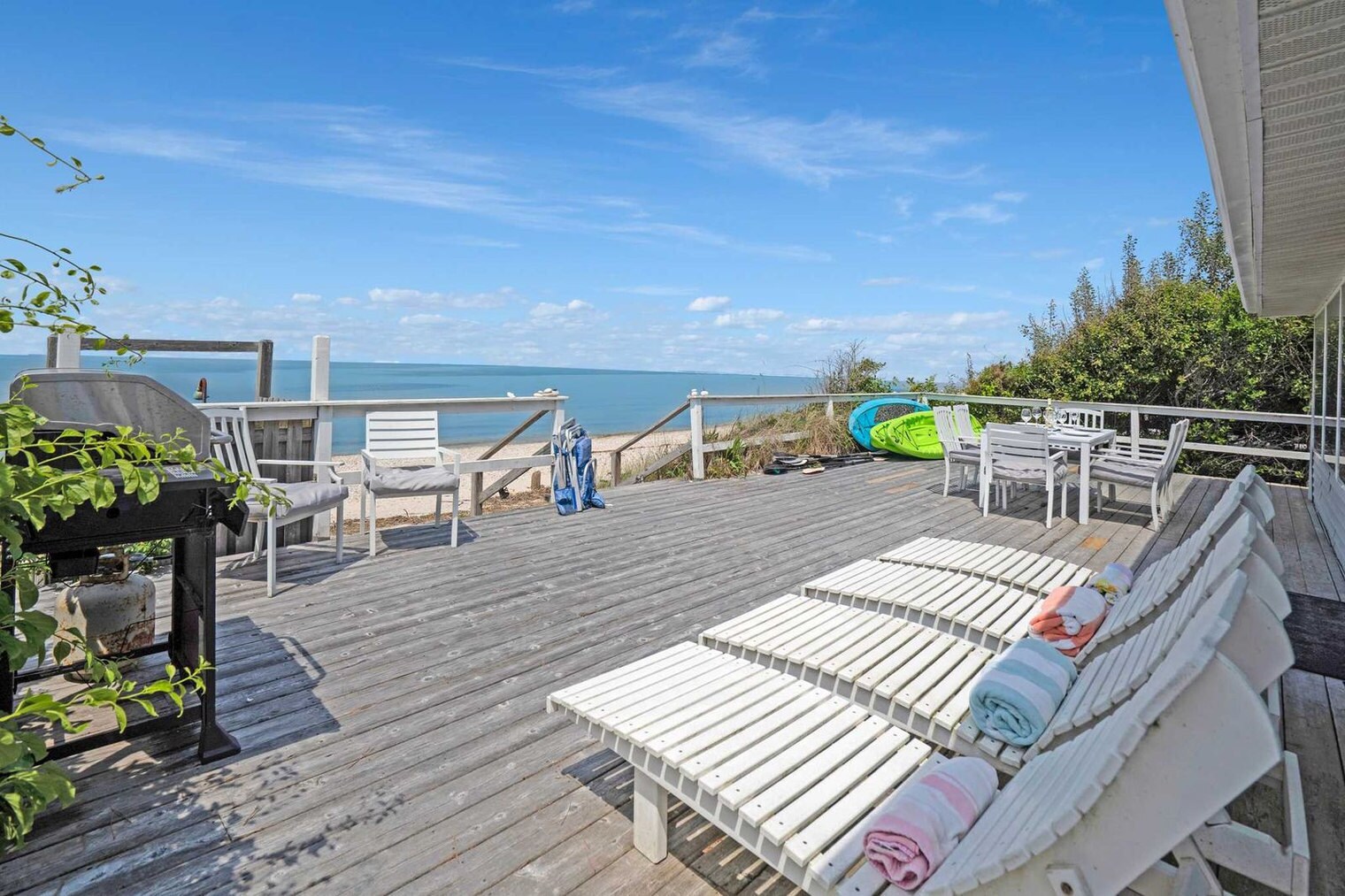 Building Photo - 184 Creek Rd