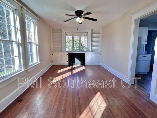 Building Photo - 142 Old Norwich Rd