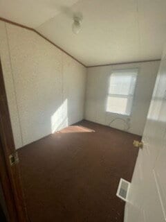 Building Photo - 3 bed 2 bath mobile home