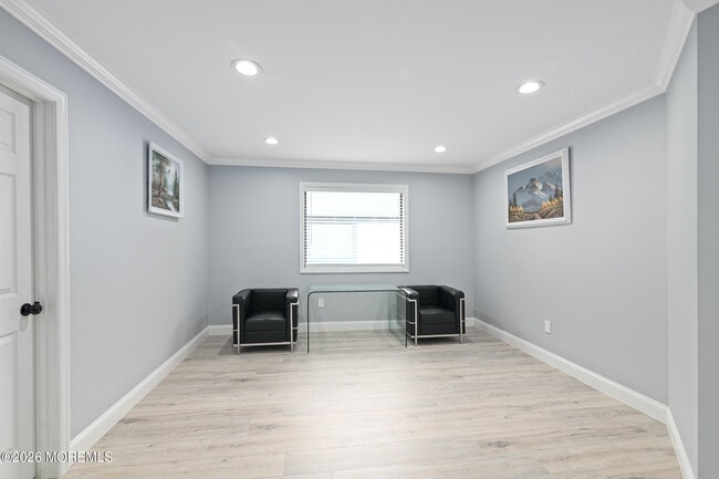 Building Photo - 70 Overlook Dr