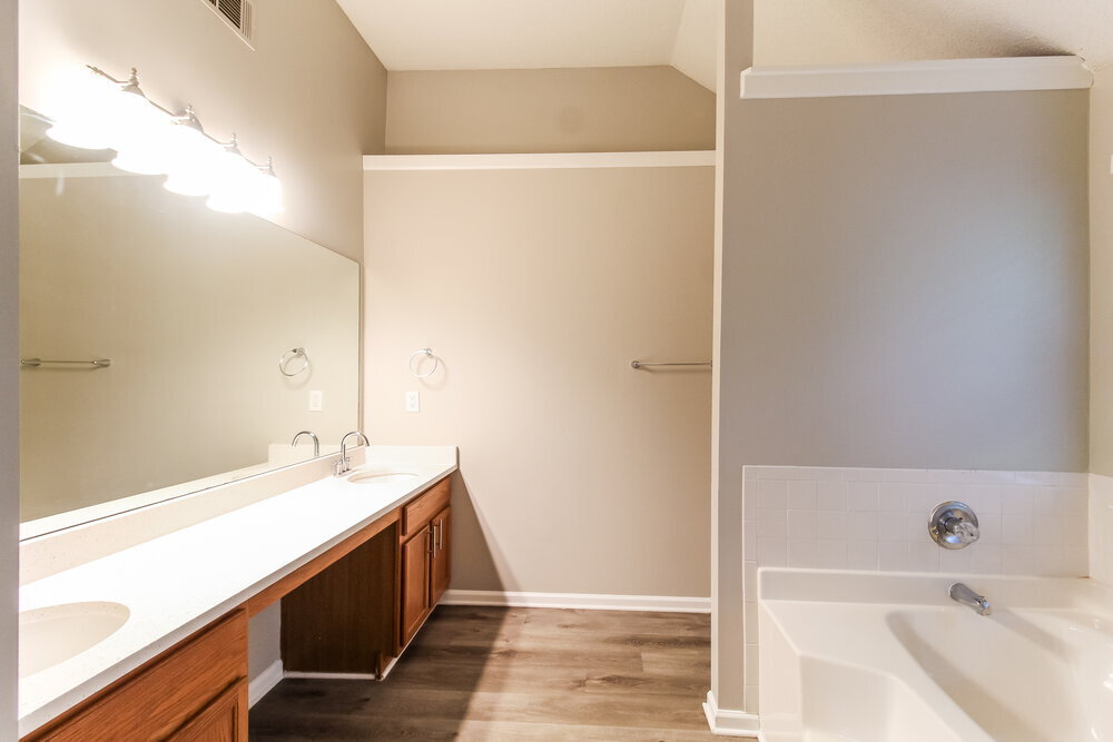 Building Photo - 6261 Remington Park