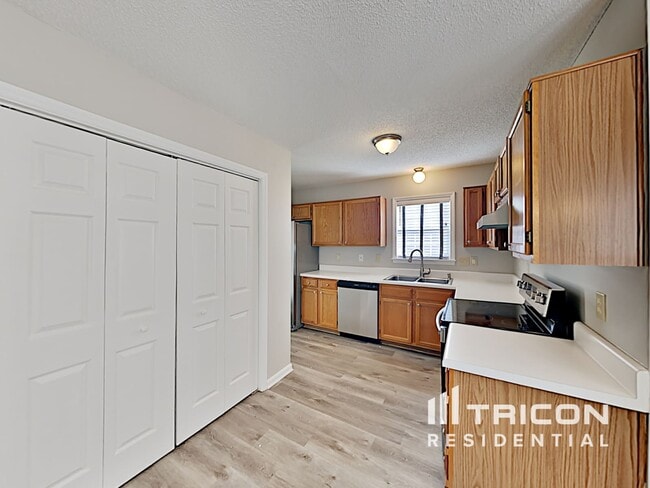 Building Photo - 2113 Ruddy Rd