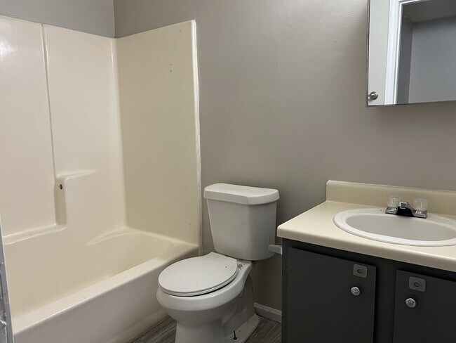 Building Photo - 4260 US-90