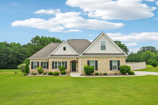Building Photo - 1121 Birchwood Dr