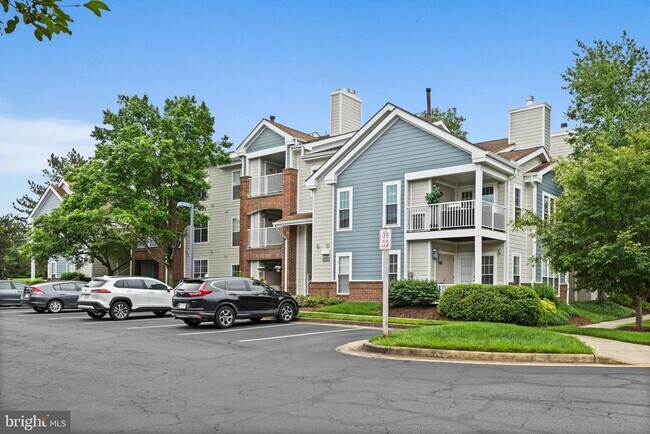 Building Photo - 21013 Timber Ridge Terrace