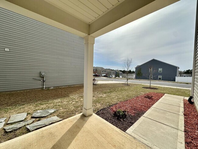 Building Photo - 1339 Mifflin Ln