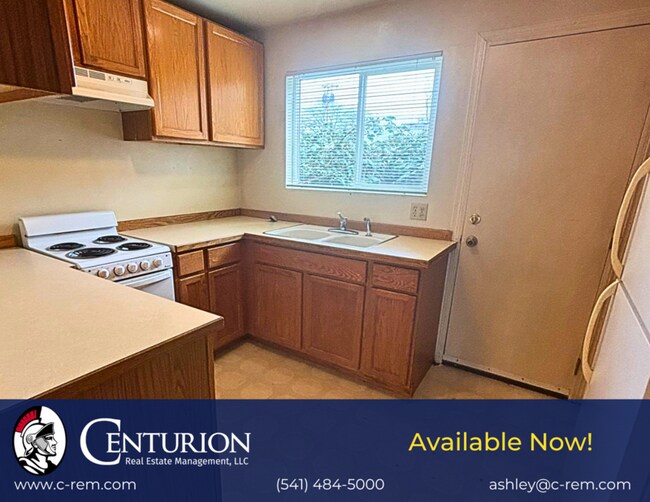 Primary Photo - 462 W 11th Alley