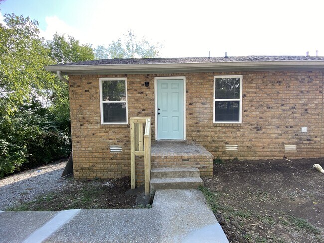 Building Photo - 3223 Alpine Ave