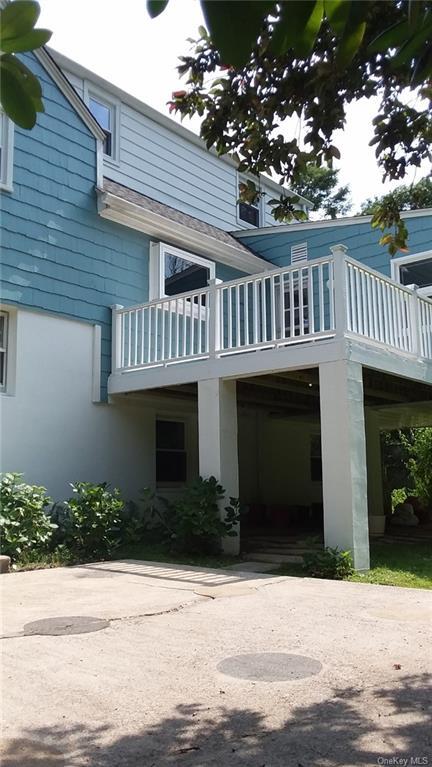 Building Photo - 23 Maplewood Rd