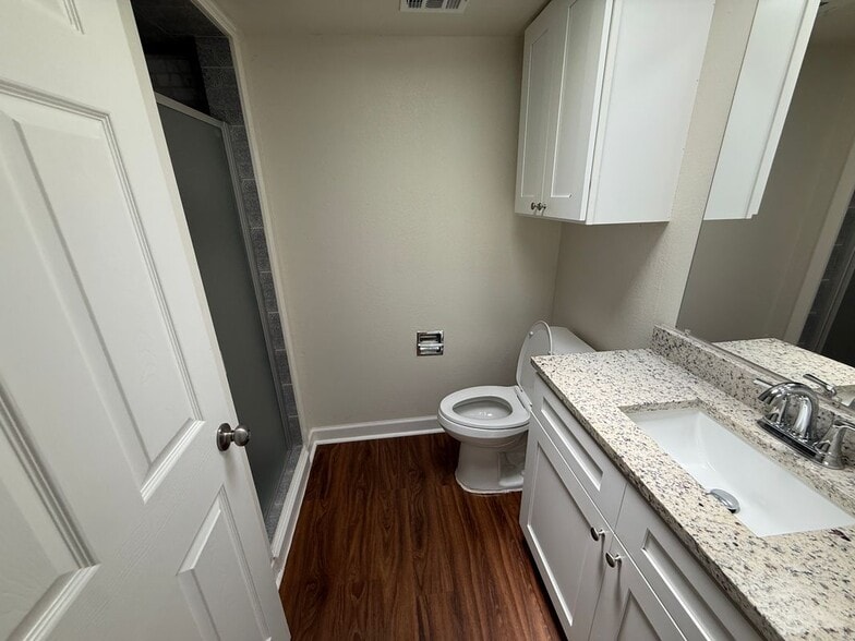 Building Photo - 2207 Lotus Blossom St