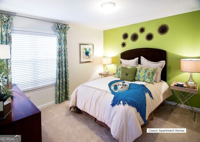 Building Photo - 100 Akers Ridge Dr SE