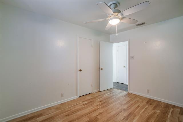 Building Photo - 1911 Joslin St