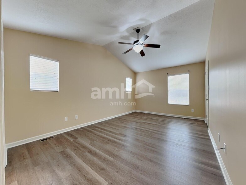 Building Photo - 1220 Swan Pond Ln