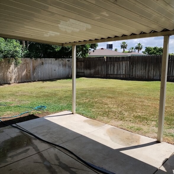 Building Photo - 3524 Sedona Way