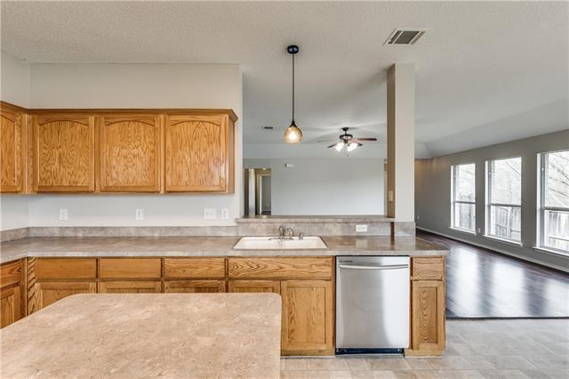 Building Photo - 2800 Shelduck Dr