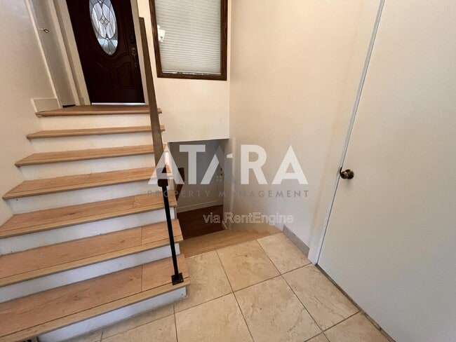 Building Photo - 2141 S 2060 E