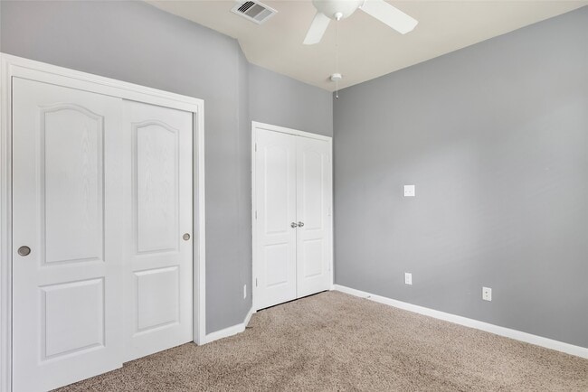Building Photo - 17227 Mitchell Pass Ln