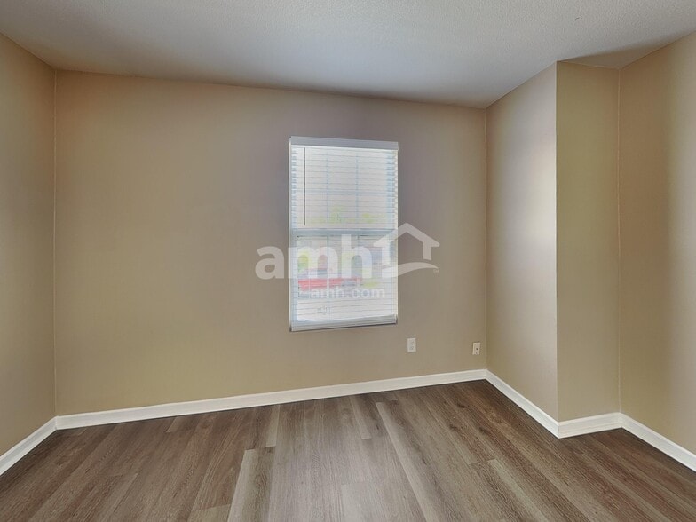 Building Photo - 1624 Wagner Dr