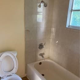 Building Photo - 6406 Schiller St