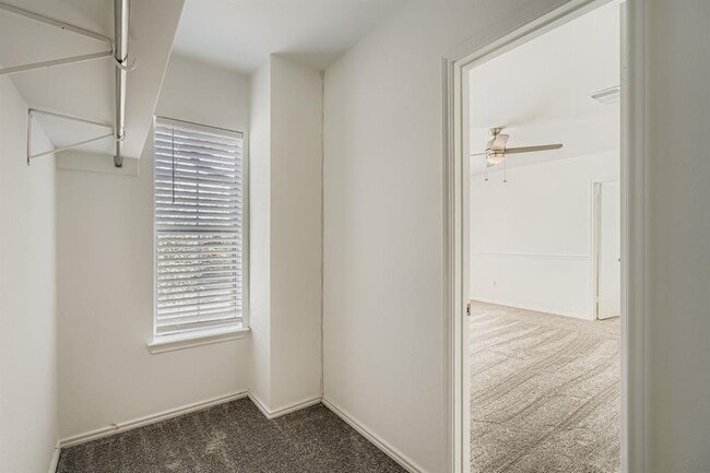 Building Photo - 1515 Curameng Cove