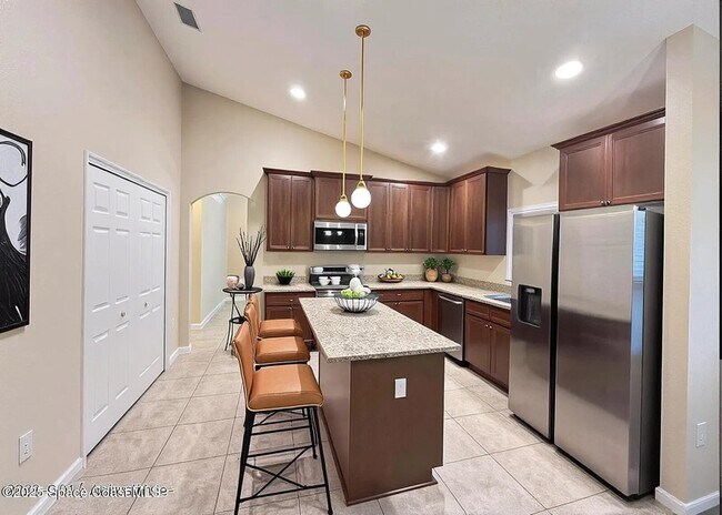 Building Photo - 1877 Attilburgh Blvd