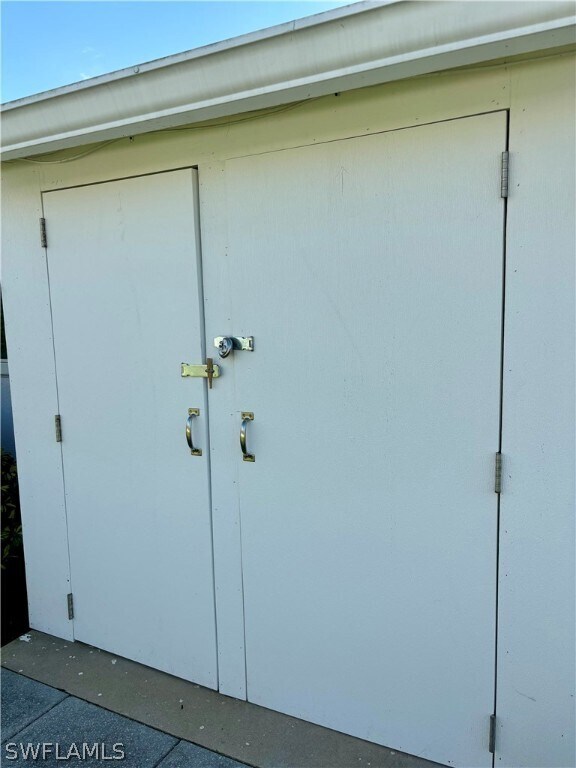 Building Photo - 1435 Curlew Ave