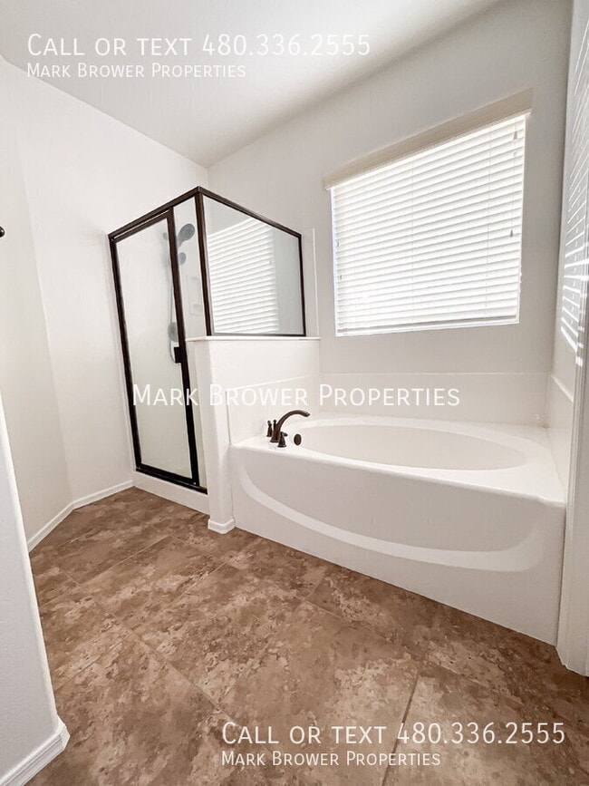 Building Photo - 21938 S 215th St