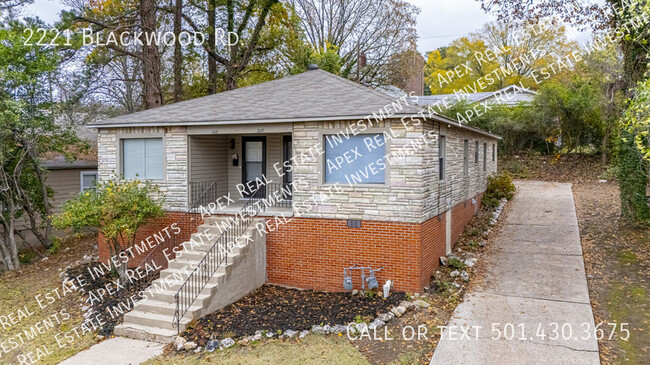 Building Photo - 2221 Blackwood Rd
