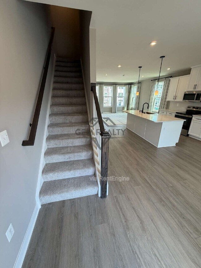 Building Photo - 8700 Stevenson Ln